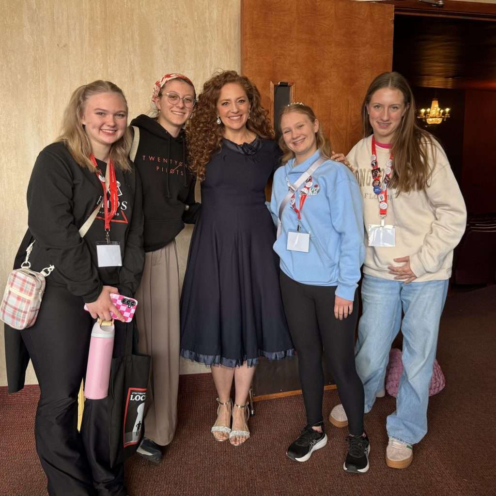 dramacon image 3
