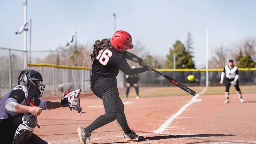 ramirez swings it