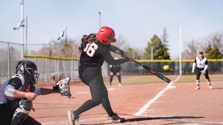 ramirez swings it